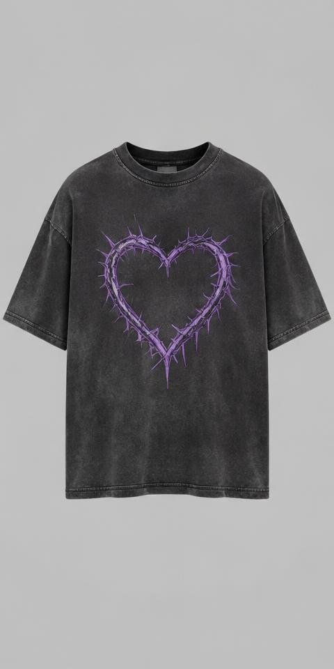 Poisoned Heart Tee in Vintage black